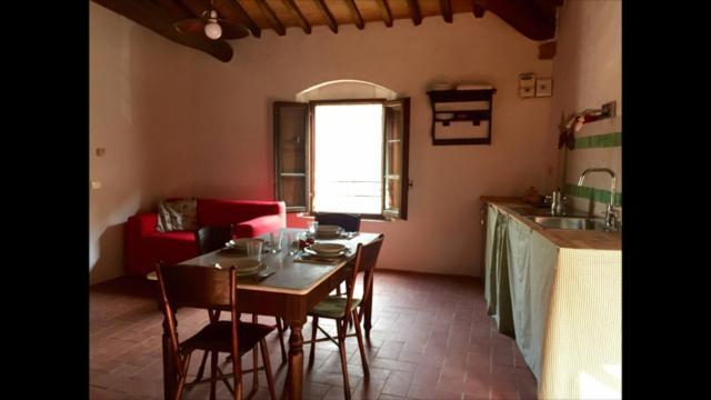 Tuscany & Silence Apt Country View In Terricciola Wifi Esterno foto