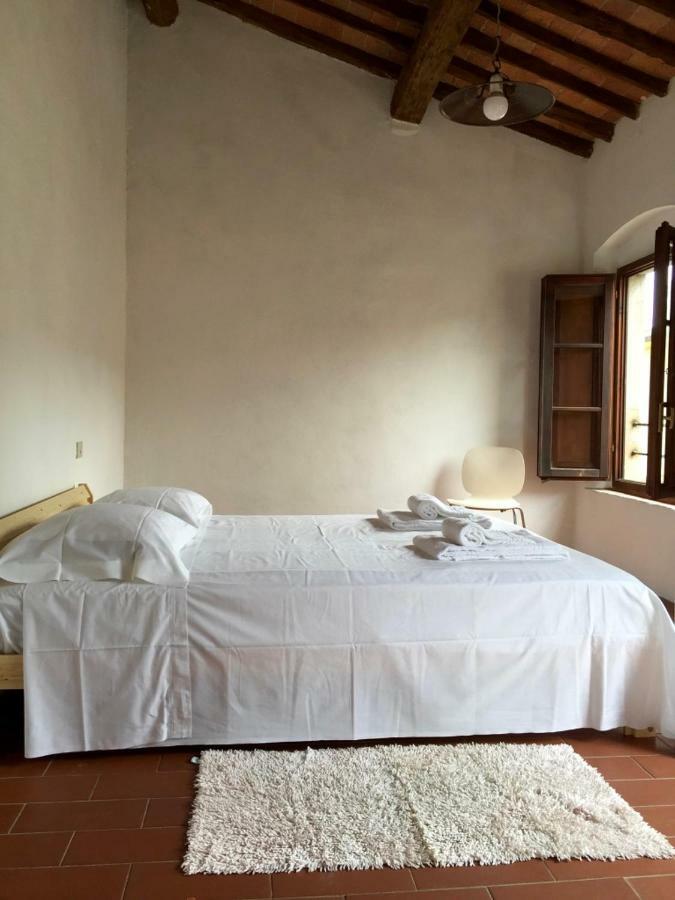 Tuscany & Silence Apt Country View In Terricciola Wifi Esterno foto