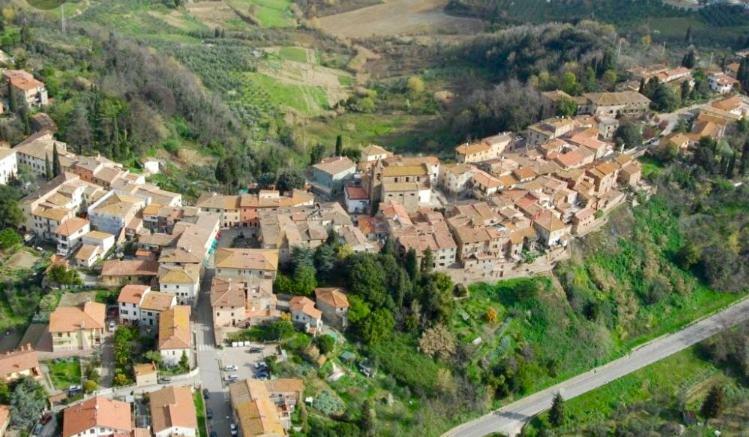 Tuscany & Silence Apt Country View In Terricciola Wifi Esterno foto