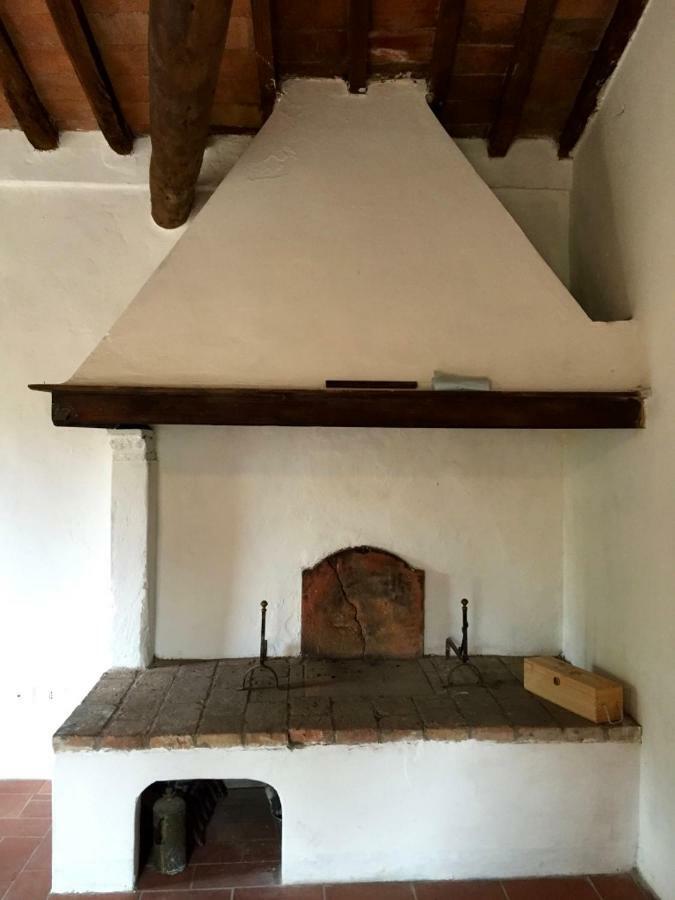 Tuscany & Silence Apt Country View In Terricciola Wifi Esterno foto